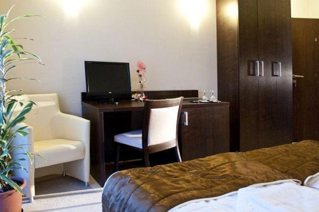 Hotel River Nitra Habitación foto